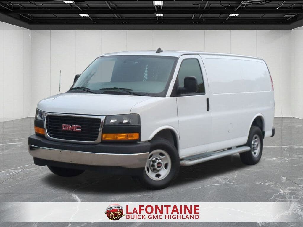2023 GMC Savana Cargo 2500 RWD
