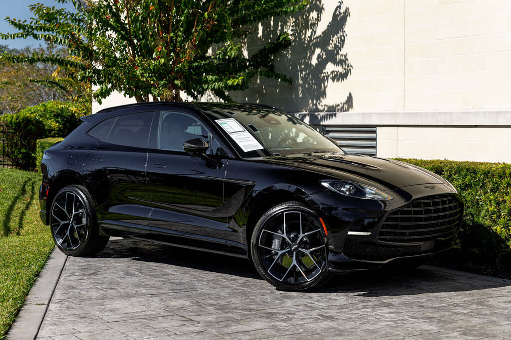 2025 Aston Martin DBX 707 AWD