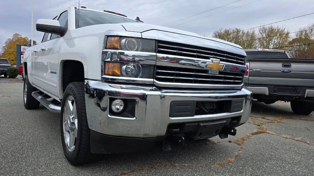 2015 Chevrolet Silverado 2500HD LT Double Cab 4WD