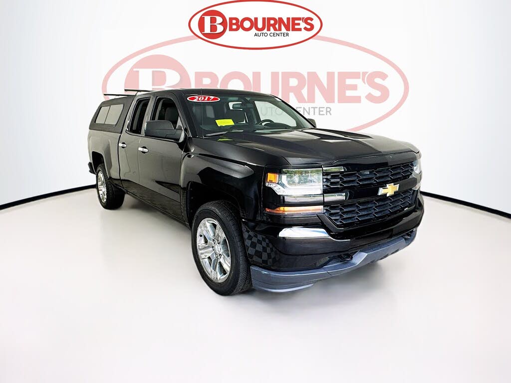 2017 Chevrolet Silverado 1500 Custom Double Cab 4WD