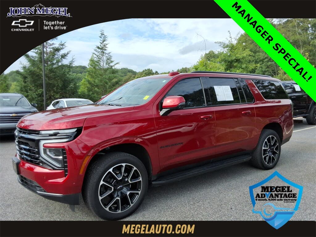 2025 Chevrolet Suburban RST 4WD