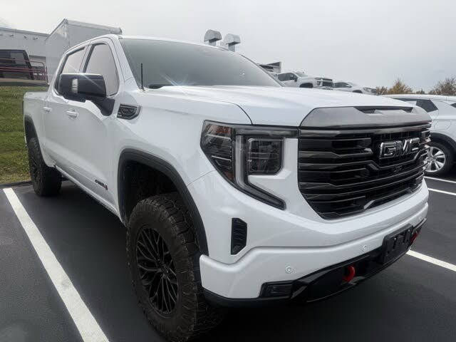 2023 GMC Sierra 1500 AT4 Crew Cab 4WD