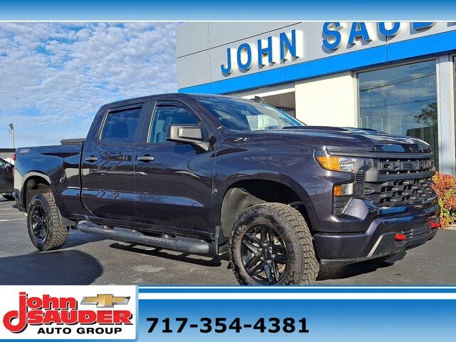 2024 Chevrolet Silverado 1500 Custom Trail Boss Crew Cab 4WD