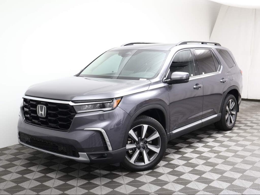 2024 Honda Pilot Touring AWD