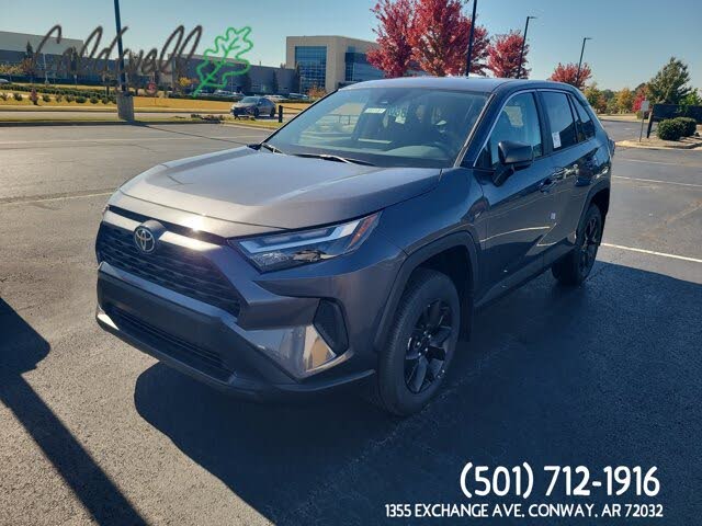 2025 Toyota RAV4 LE FWD