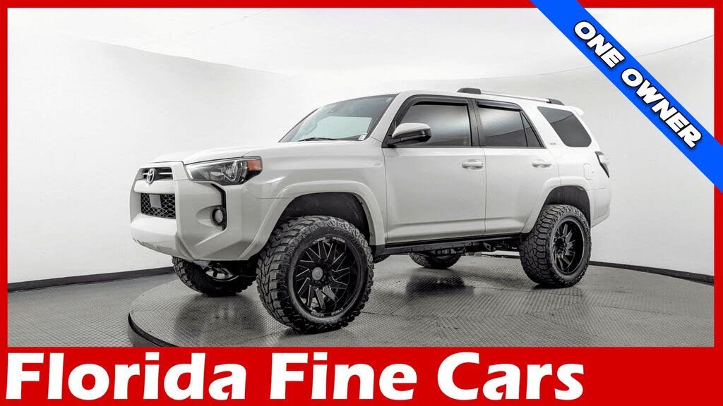 2020 Toyota 4Runner SR5 4WD