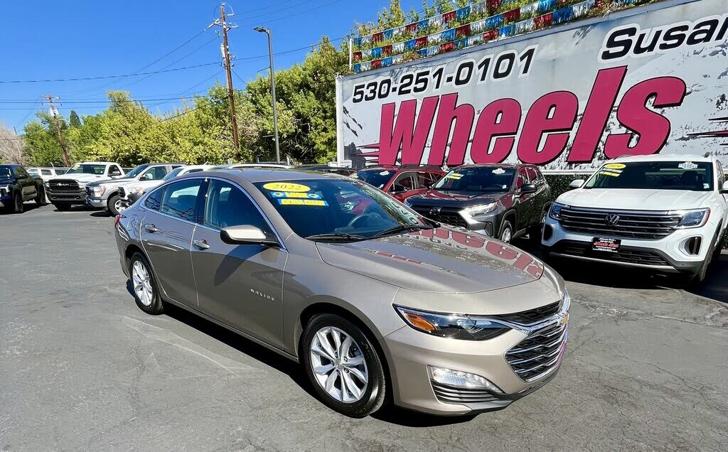 2022 Chevrolet Malibu LT FWD