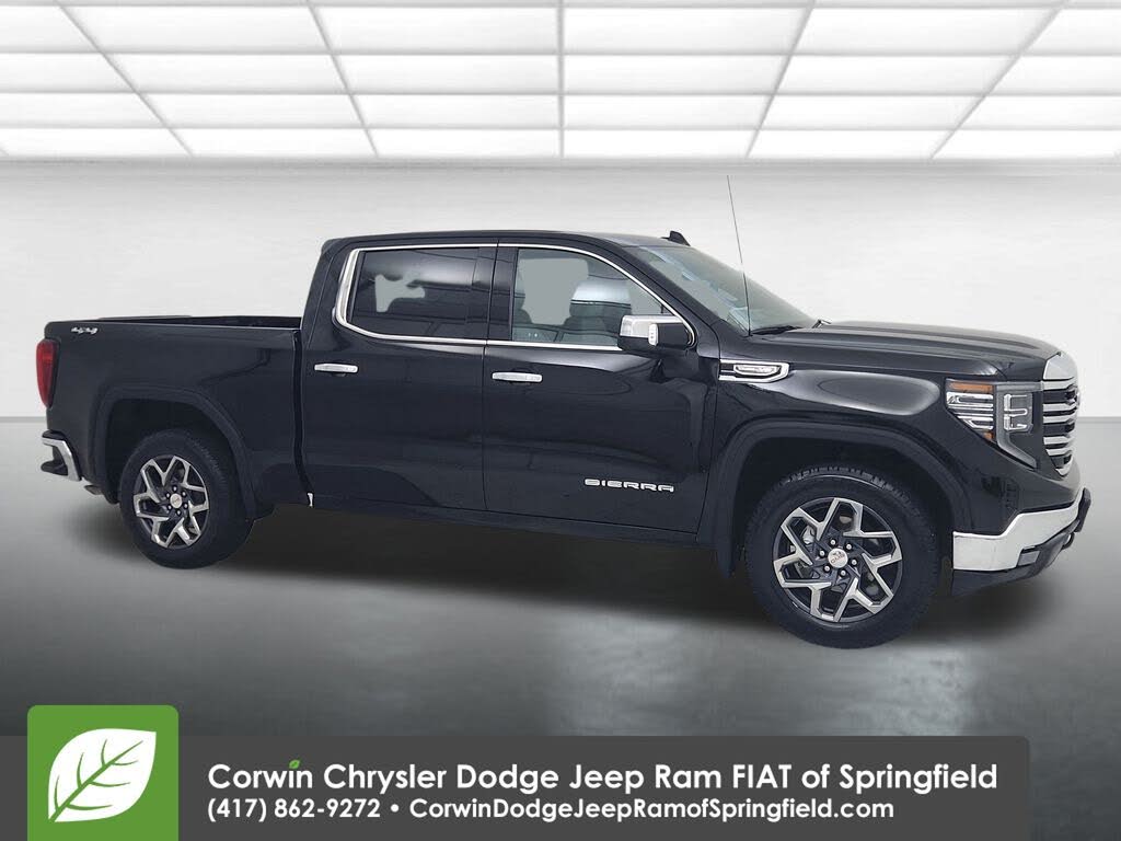 2022 GMC Sierra 1500 SLT Crew Cab 4WD