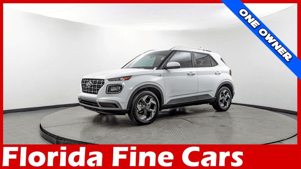 2024 Hyundai Venue SEL FWD