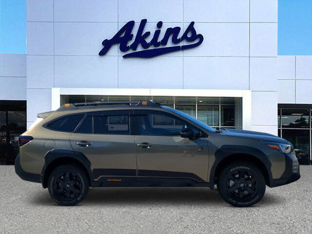 2022 Subaru Outback Wilderness Crossover AWD