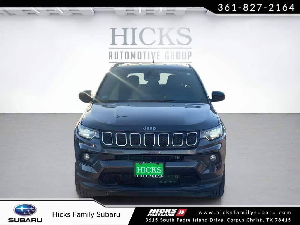 2024 Jeep Compass Latitude Lux 4WD