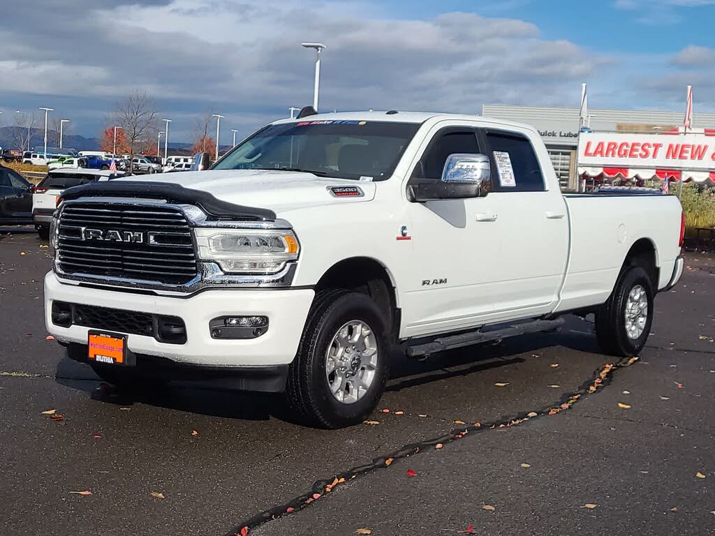 2024 RAM 3500 Laramie Crew Cab LB 4WD
