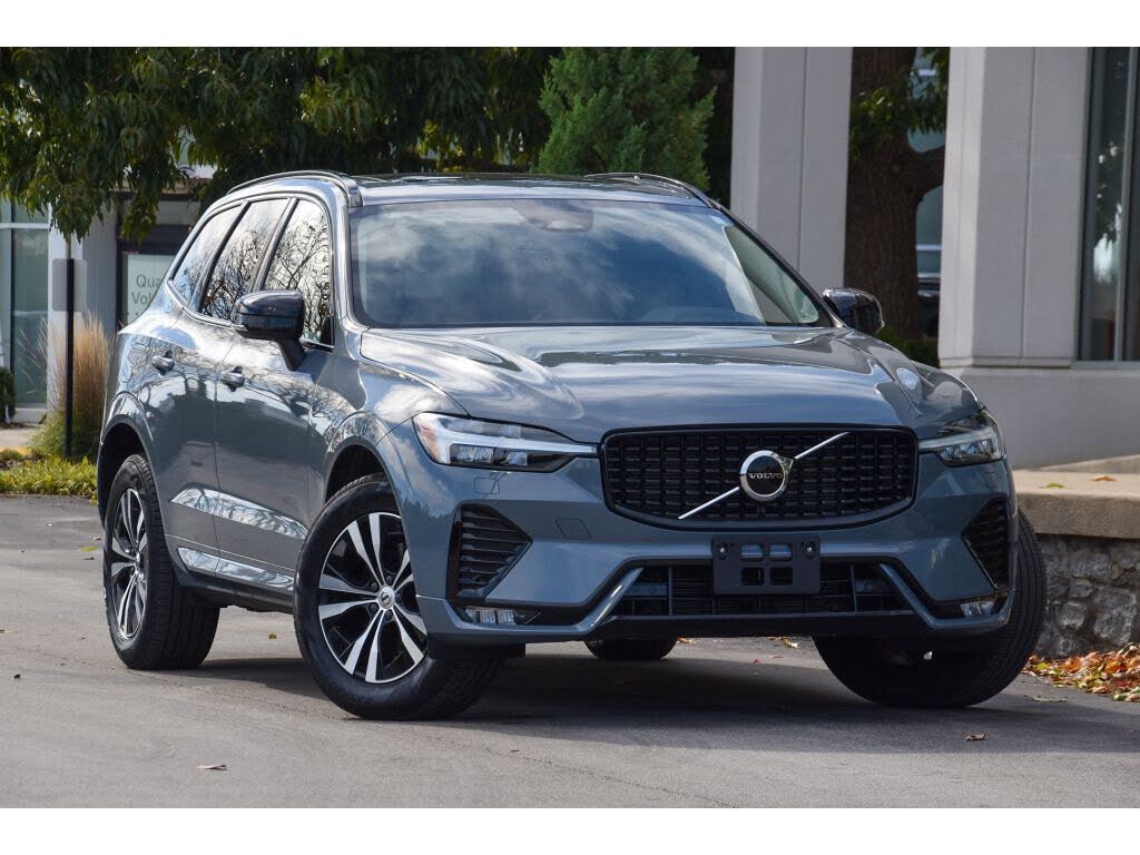 2024 Volvo XC60 B5 Core Dark Theme AWD