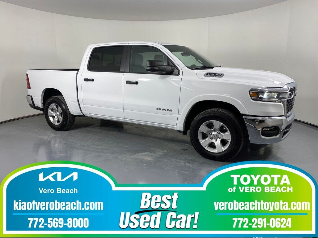 2025 RAM 1500 Big Horn Crew Cab 4WD
