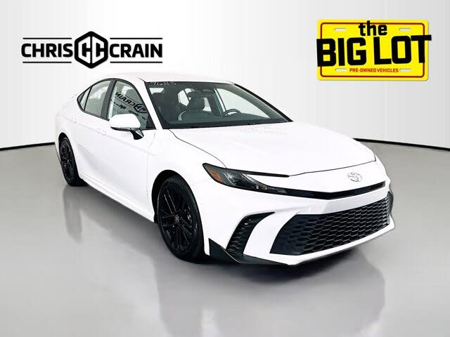 2025 Toyota Camry LE FWD