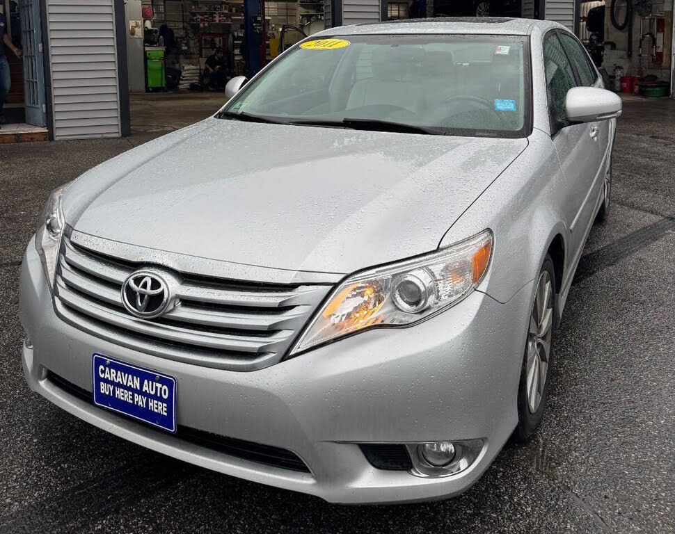 2011 Toyota Avalon Base
