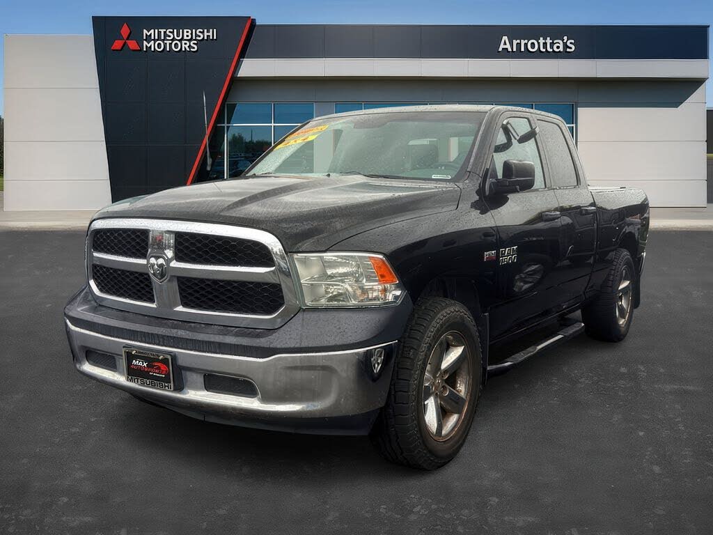 2013 RAM 1500 ST Quad Cab 4WD