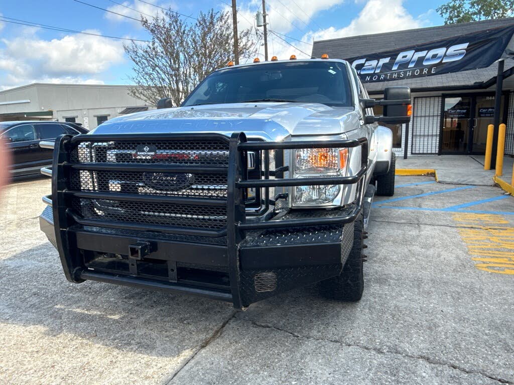 2016 Ford F-350 Super Duty Lariat Crew Cab LB DRW 4WD