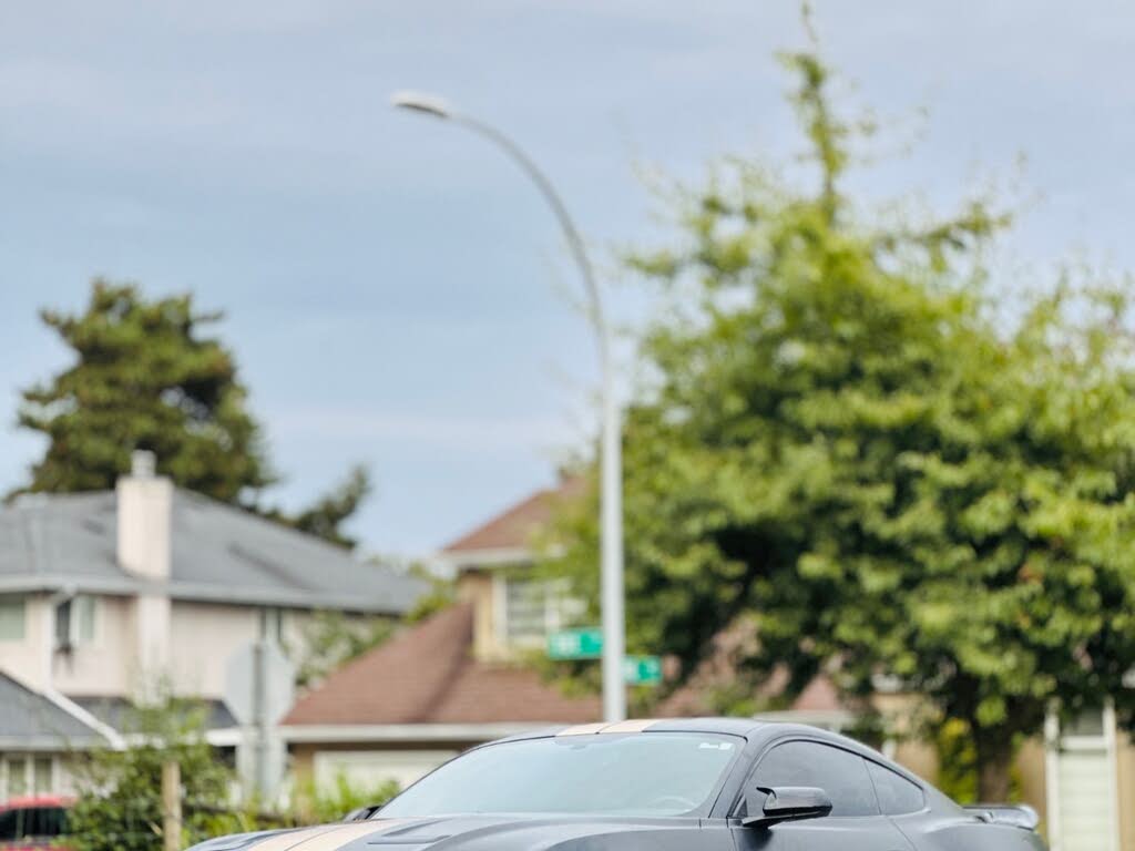 2020 Ford Mustang EcoBoost Coupe RWD