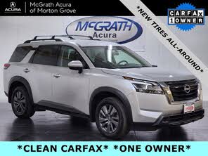 Nissan Pathfinder SV 4WD