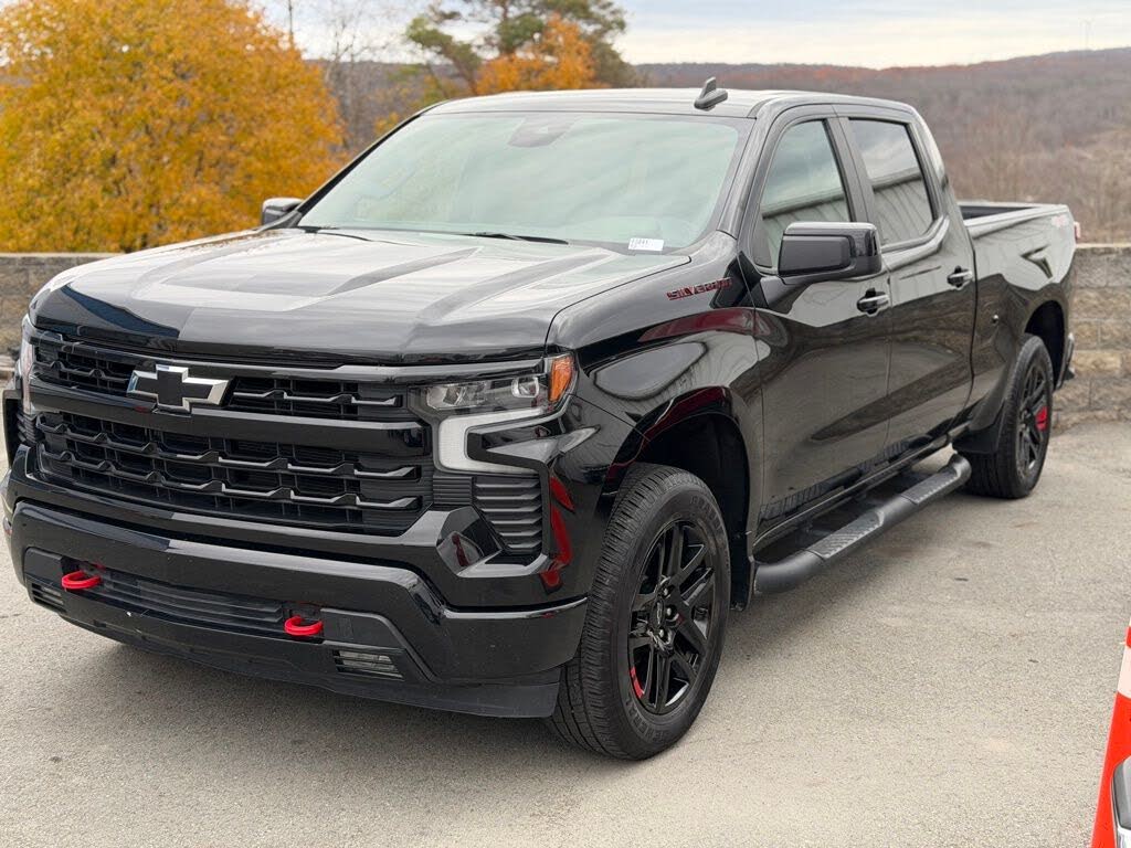 2023 Chevrolet Silverado 1500 RST Crew Cab 4WD