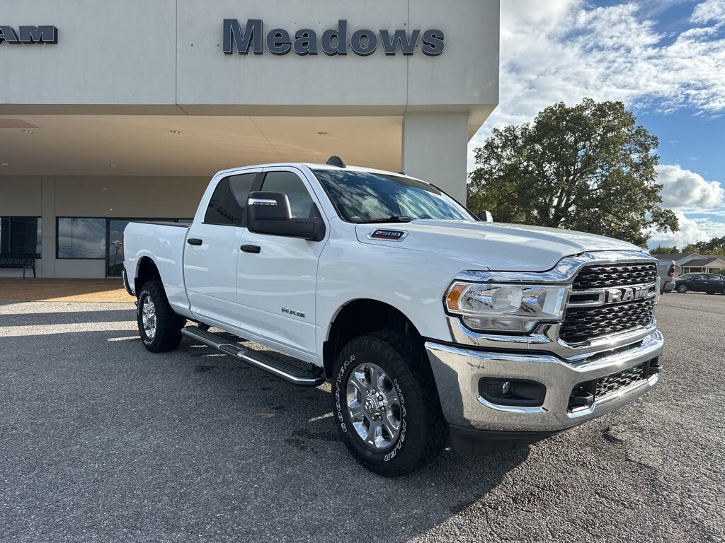 2024 RAM 2500 Big Horn Crew Cab 4WD