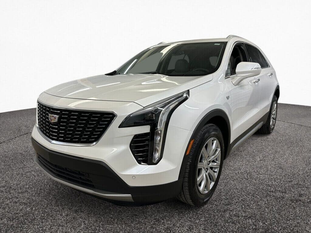 2023 Cadillac XT4 Premium Luxury FWD