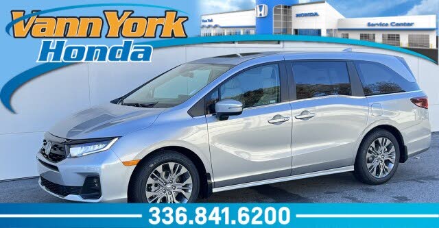2026 Honda Odyssey Touring FWD