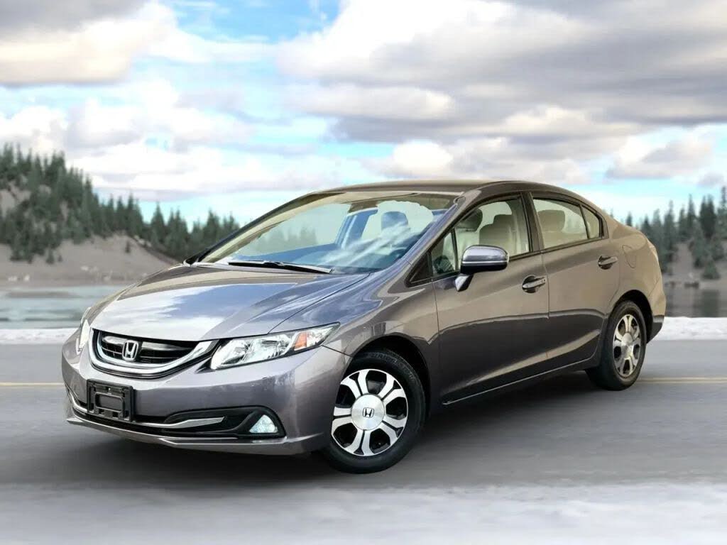 2015 Honda Civic Hybrid FWD with Leather