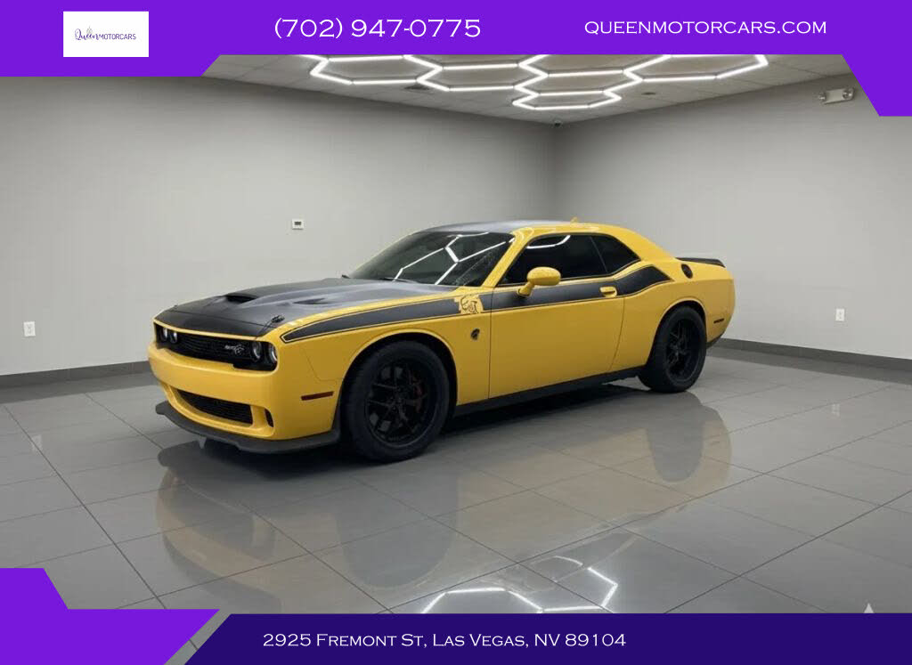 2017 Dodge Challenger SRT Hellcat RWD