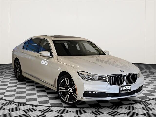 2018 BMW 7 Series 740i xDrive AWD
