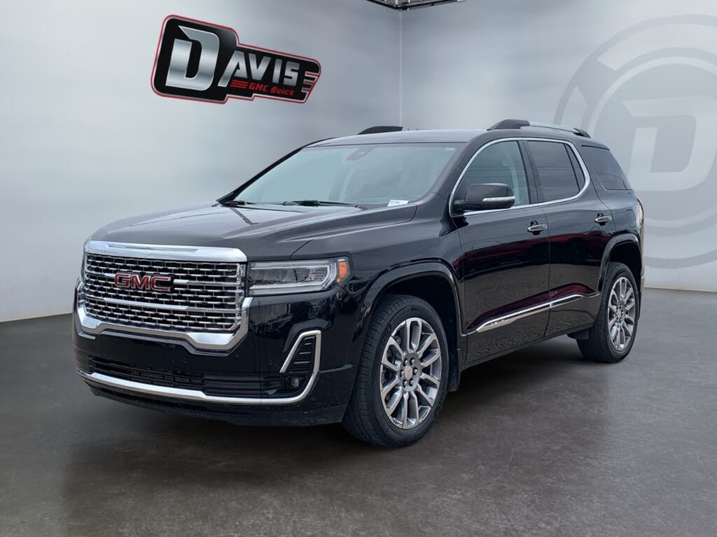 2023 GMC Acadia Denali AWD