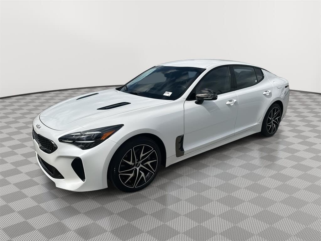 2023 Kia Stinger GT-Line RWD