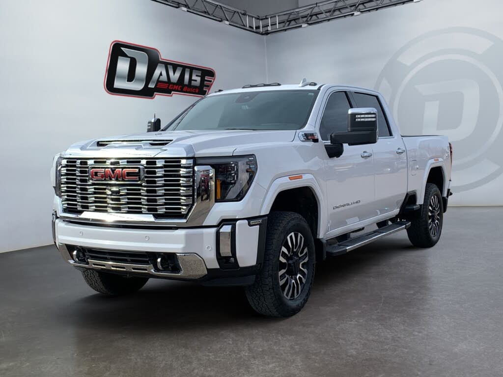 2024 GMC Sierra 2500HD Denali Crew Cab 4WD