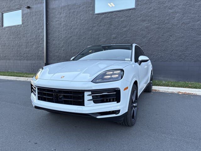 2025 Porsche Cayenne Coupe AWD