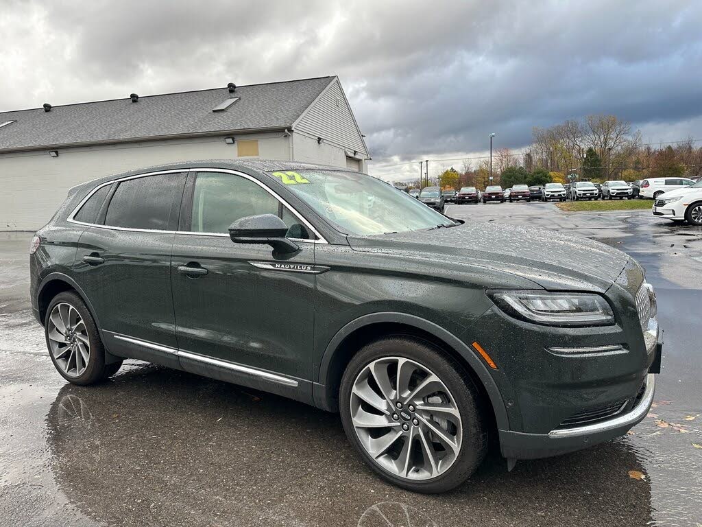 2022 Lincoln Nautilus Reserve AWD