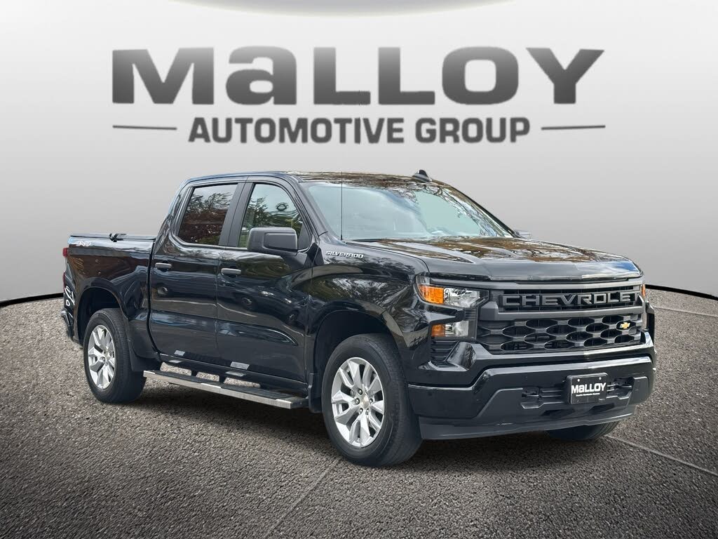 2024 Chevrolet Silverado 1500 Custom Crew Cab 4WD