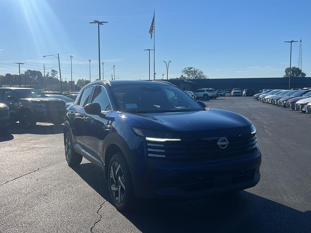 2026 Nissan Kicks SV FWD