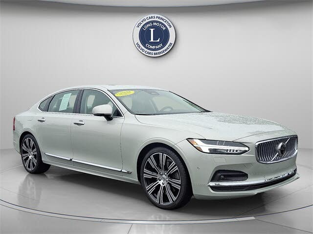 2022 Volvo S90 B6 Inscription AWD