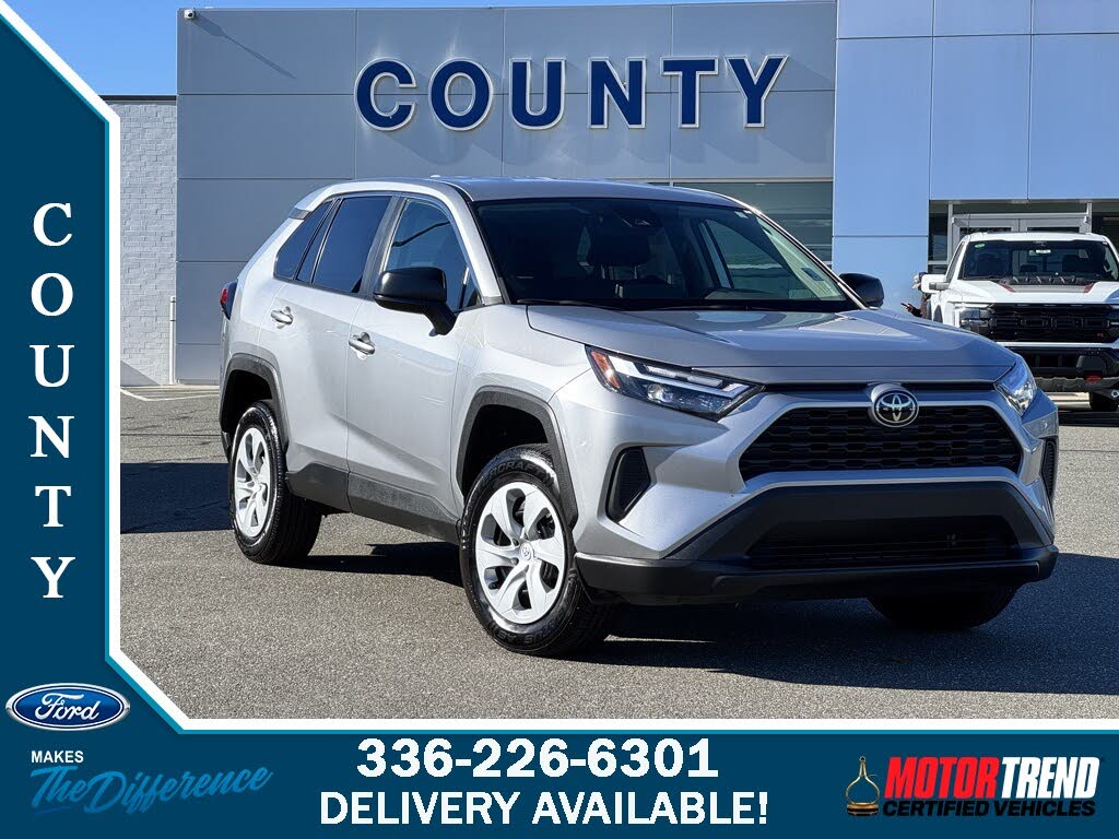 2023 Toyota RAV4 LE FWD