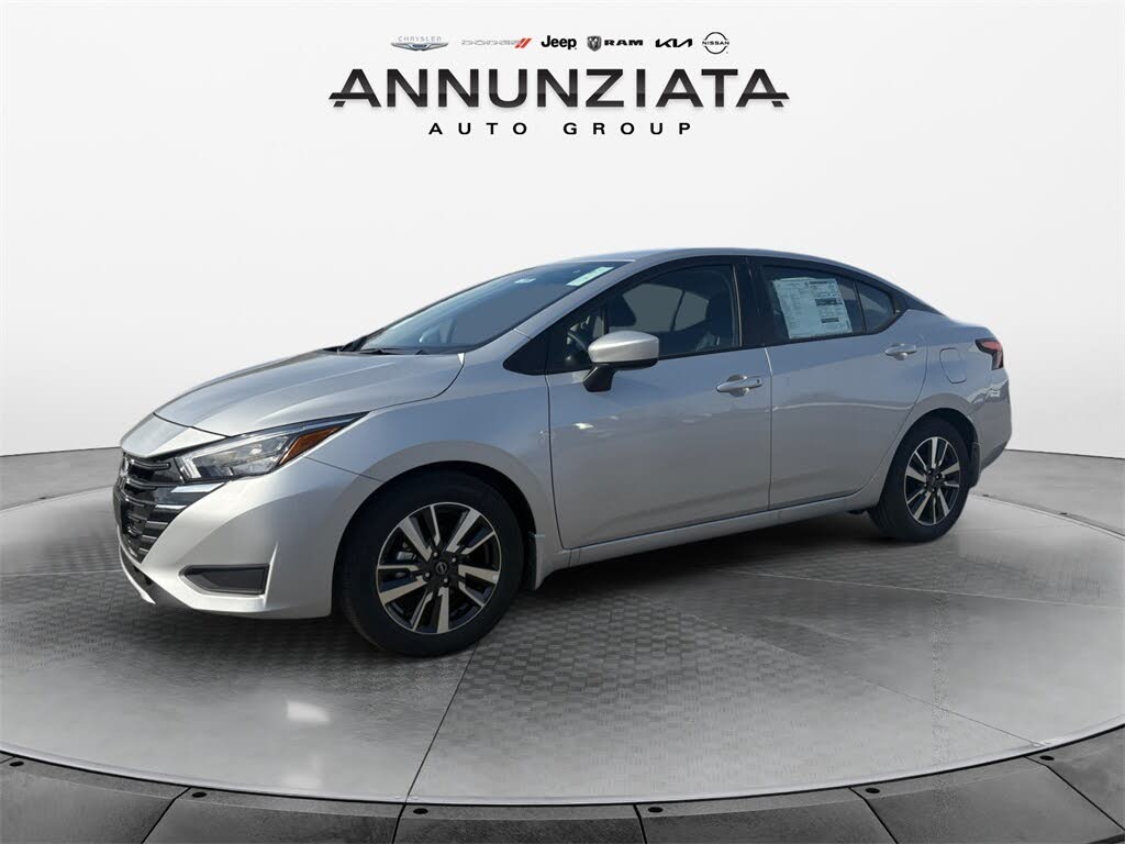 2025 Nissan Versa SV FWD