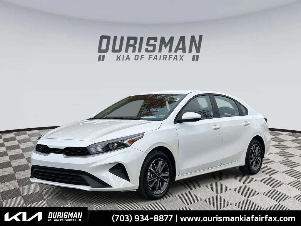 2024 Kia Forte LXS FWD