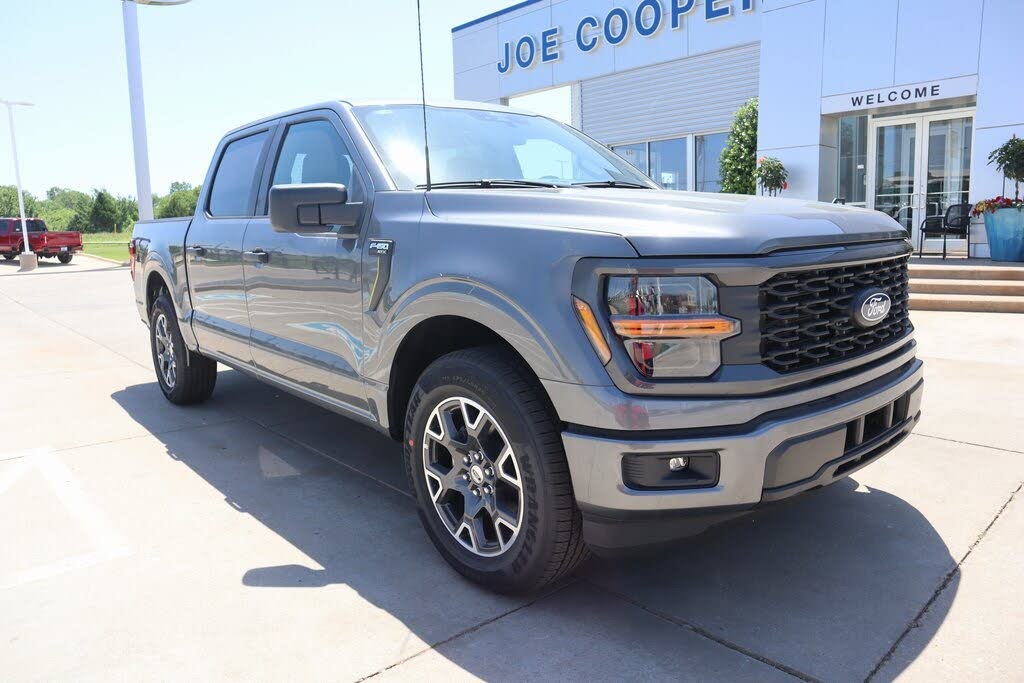 2025 Ford F-150 STX 4dr SuperCrew RWD