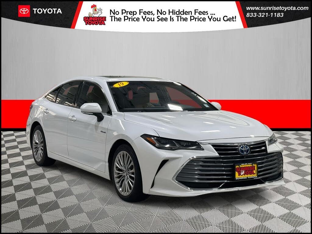 2019 Toyota Avalon Hybrid Limited FWD