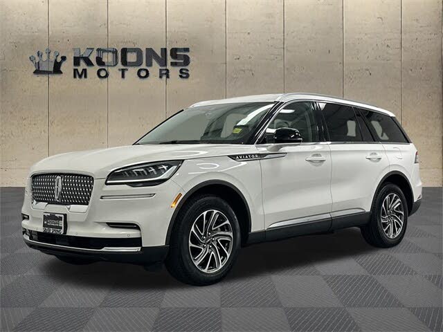 2022 Lincoln Aviator Standard AWD