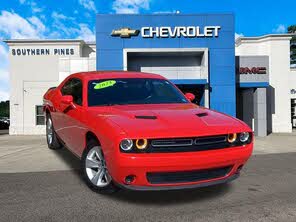 Dodge Challenger SXT RWD