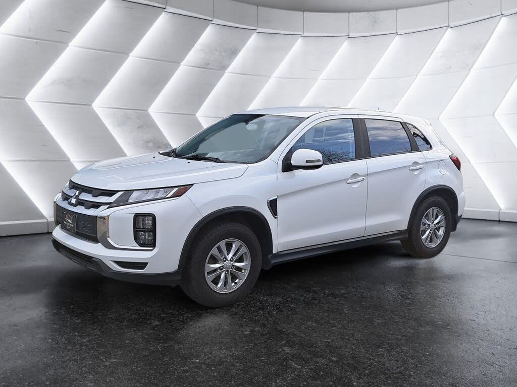 2020 Mitsubishi RVR