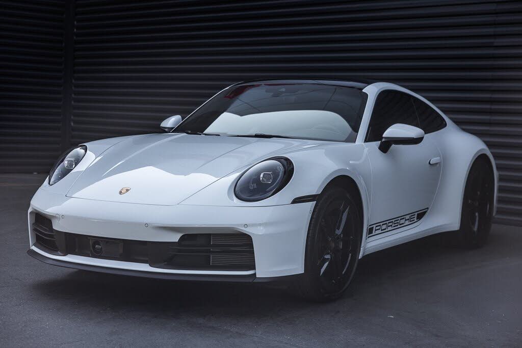 2025 Porsche 911 Carrera Coupe RWD