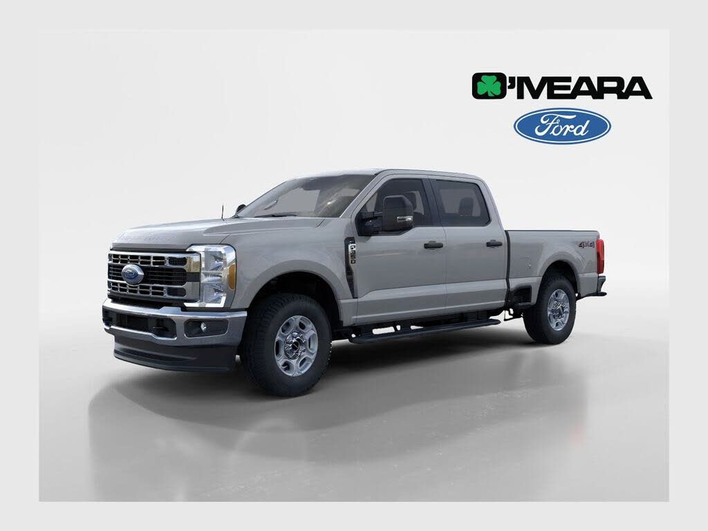 2026 Ford F-350 Super Duty XLT Crew Cab 4WD