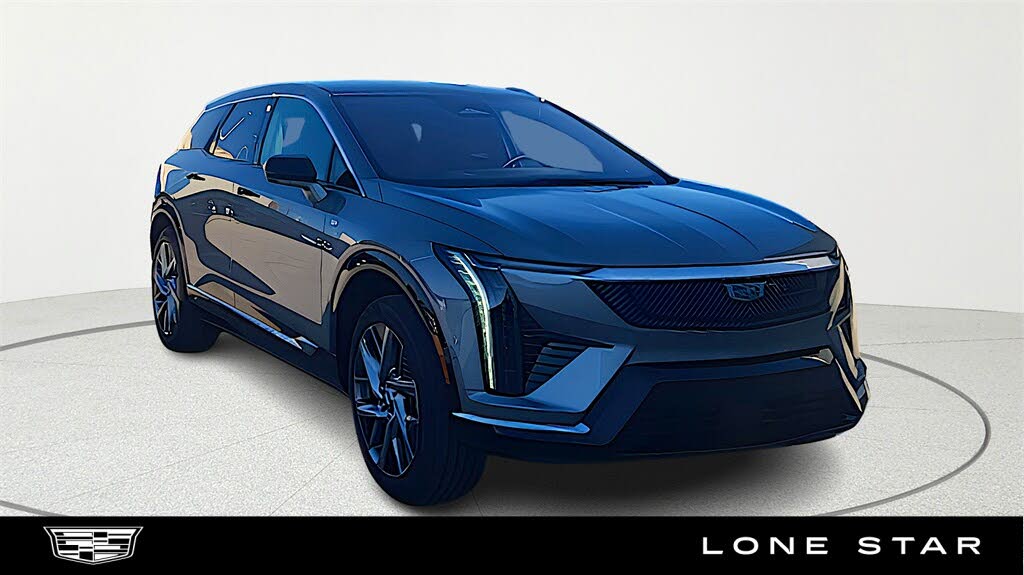 2026 Cadillac OPTIQ Luxury RWD